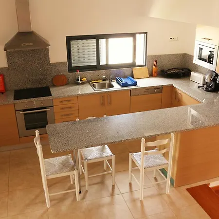 Holiday home Moradia Vista Mar - By Mhm Porto Santo